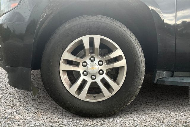 Vehicle image 7 of 33