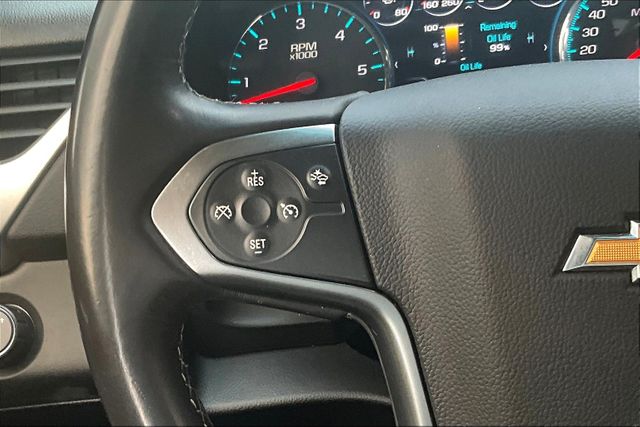 Vehicle image 29 of 33