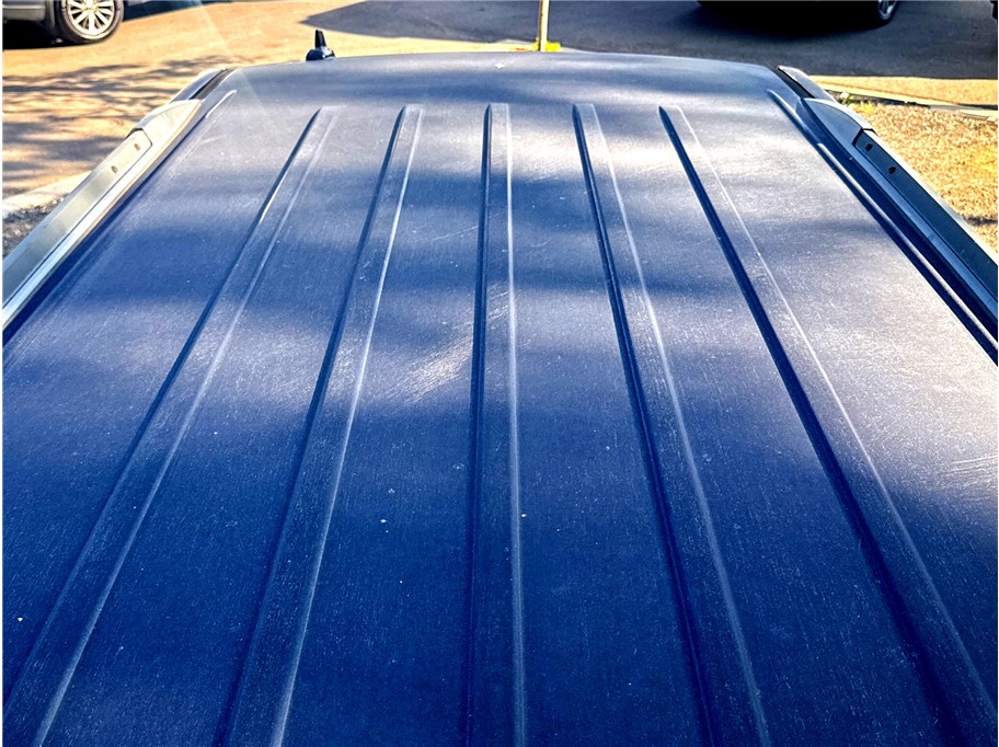 Vehicle image 19 of 42