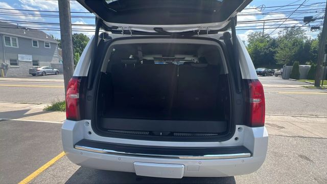 Vehicle image 11 of 37