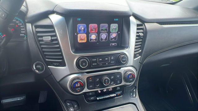 Vehicle image 21 of 37