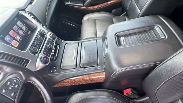 Vehicle image 23 of 37