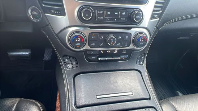Vehicle image 22 of 37
