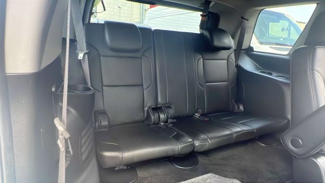 Vehicle image 14 of 37