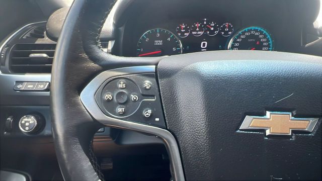 Vehicle image 31 of 37