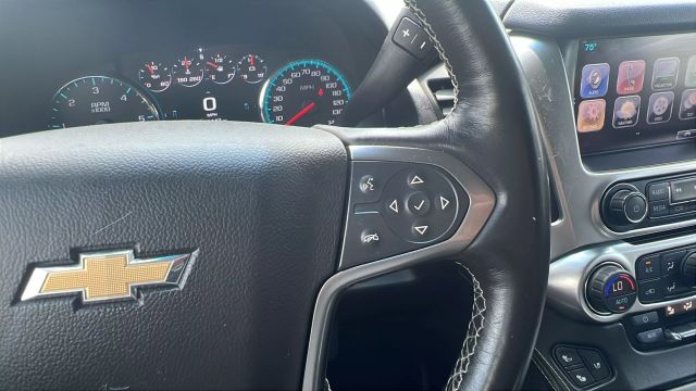 Vehicle image 27 of 37