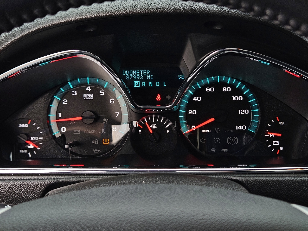 Vehicle image 14 of 40