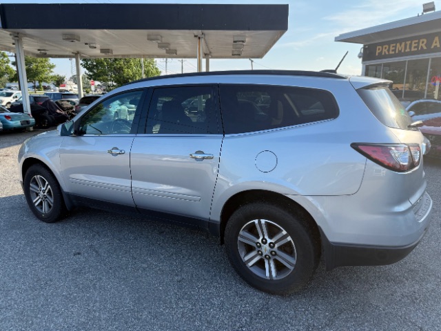 Vehicle image 5 of 18