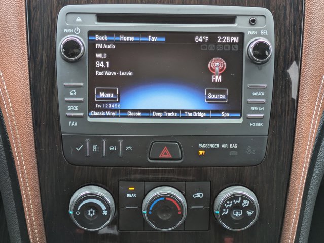 2017 Chevrolet Traverse LT Image 19 of 36