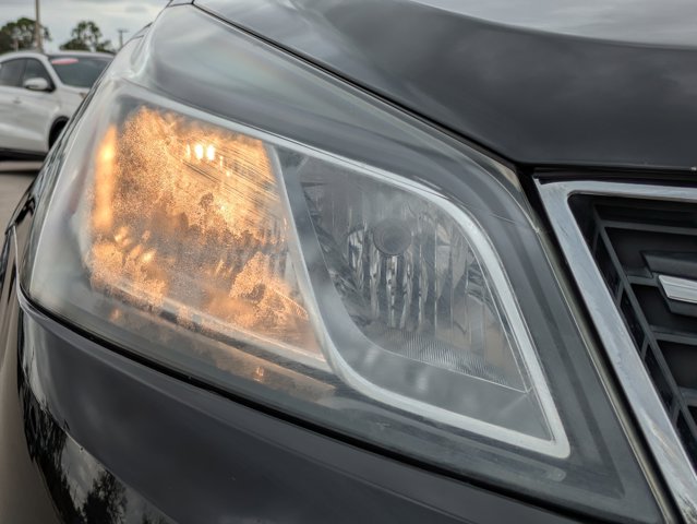 2017 Chevrolet Traverse LT Image 28 of 36