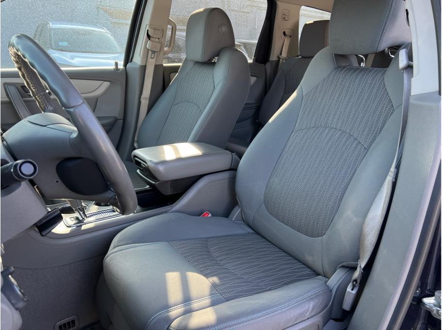 Vehicle image 8 of 20