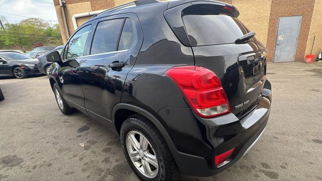 Vehicle image 7 of 34