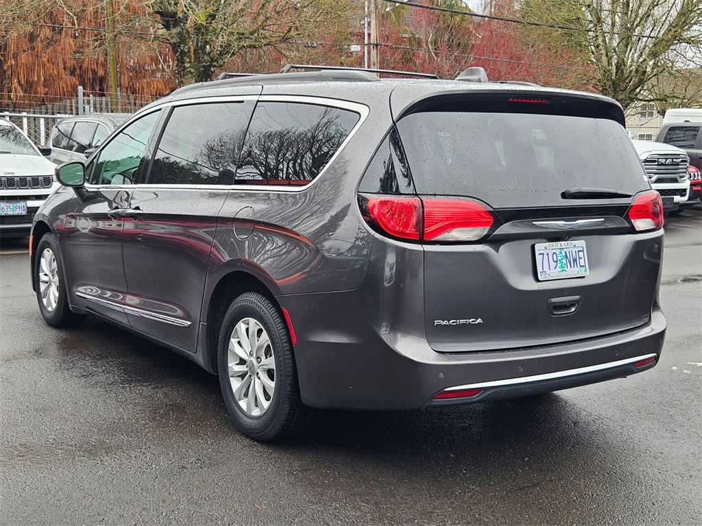 Vehicle image 8 of 36