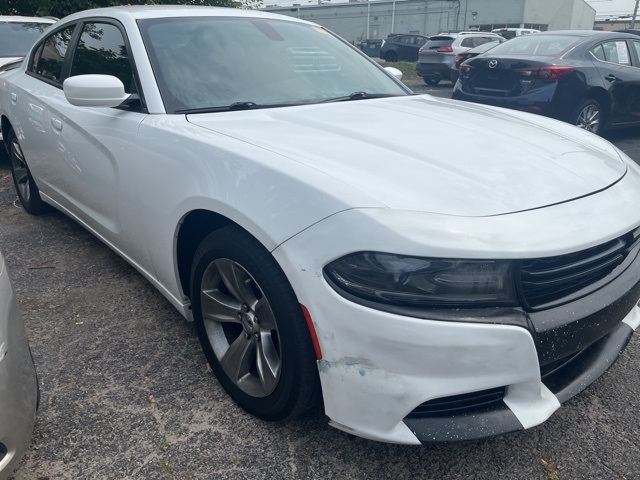 Vehicle image 2 of 7
