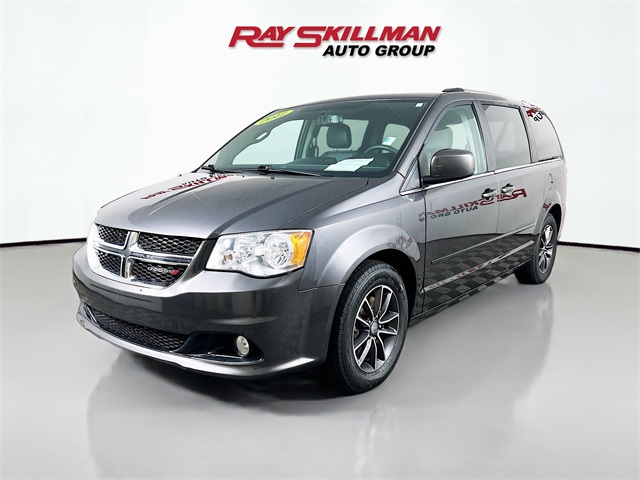 Vehicle image 1 of 28