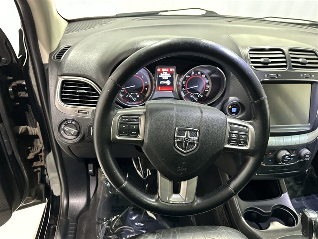 Vehicle image 13 of 36