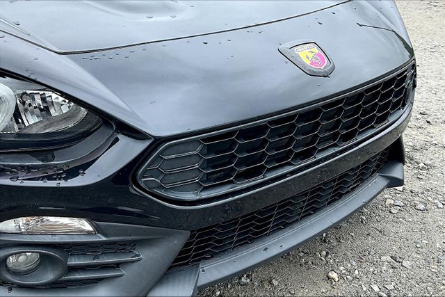 Vehicle image 22 of 27