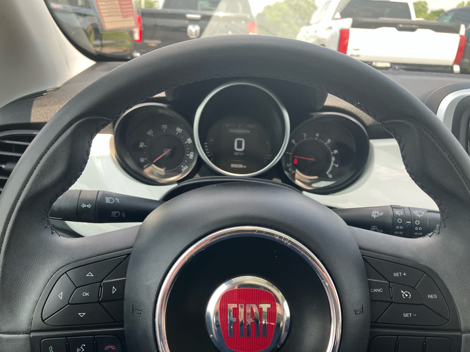 Vehicle image 15 of 34
