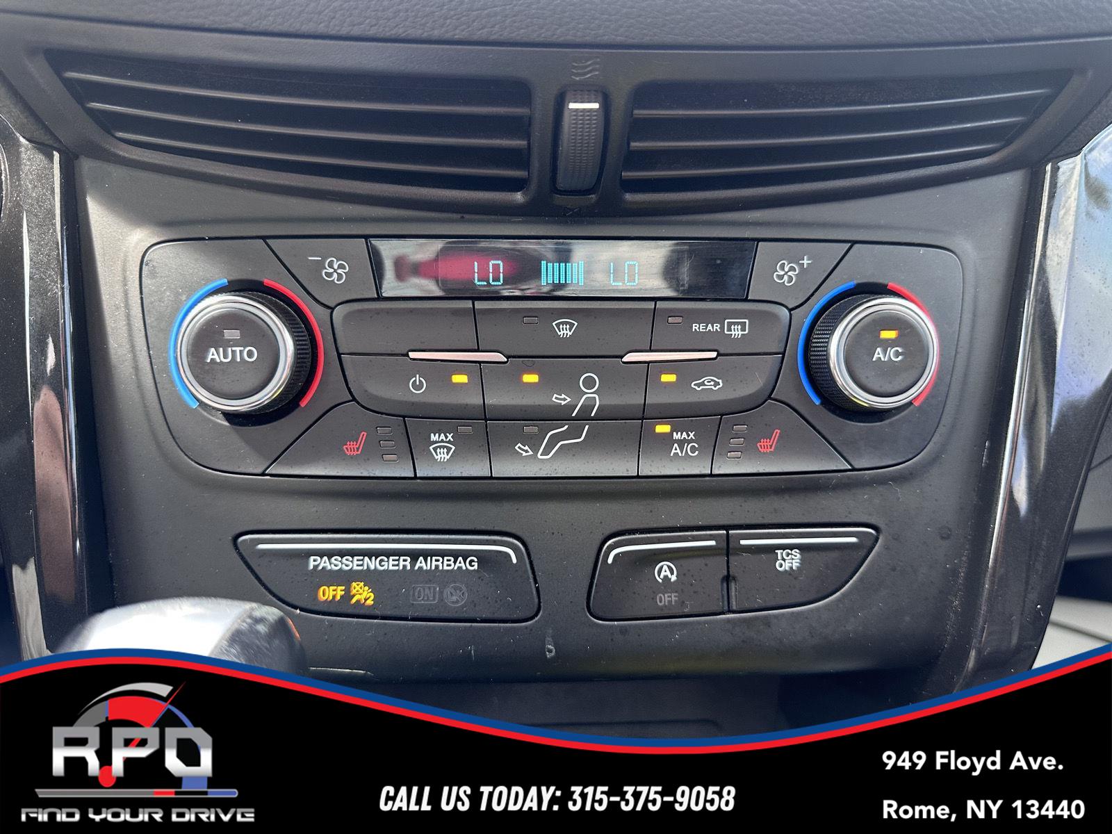 Vehicle image 20 of 29