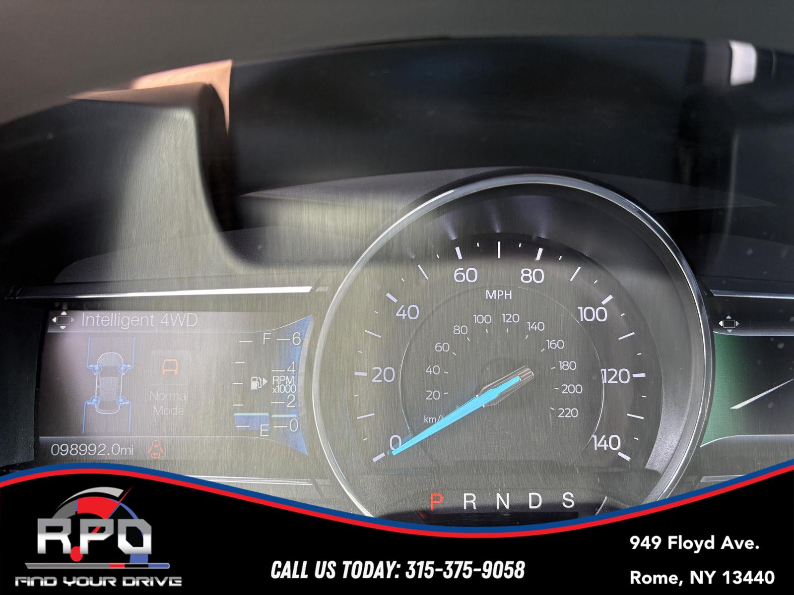 Vehicle image 13 of 21