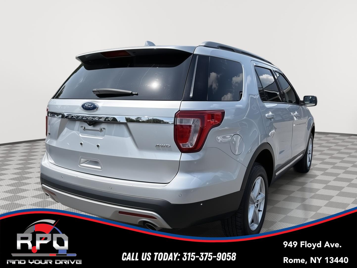 Vehicle image 5 of 21