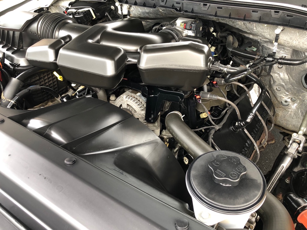 Vehicle image 10 of 35