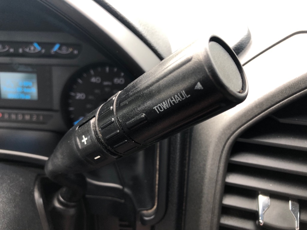 Vehicle image 32 of 35