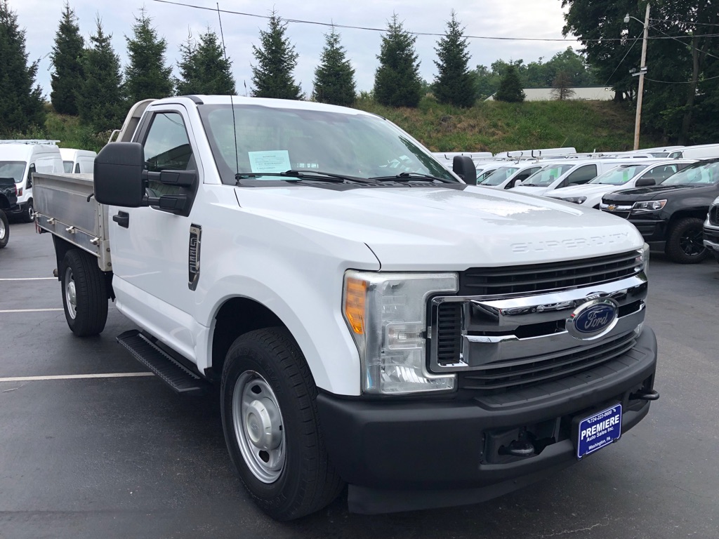 Vehicle image 4 of 35