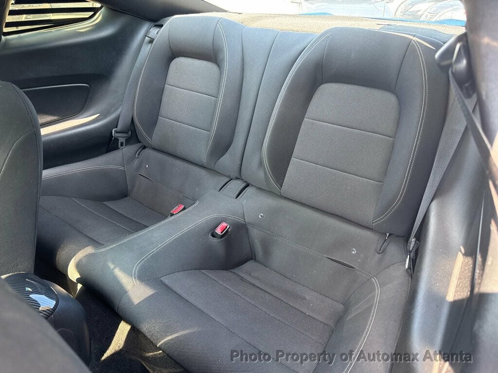 Vehicle image 14 of 36