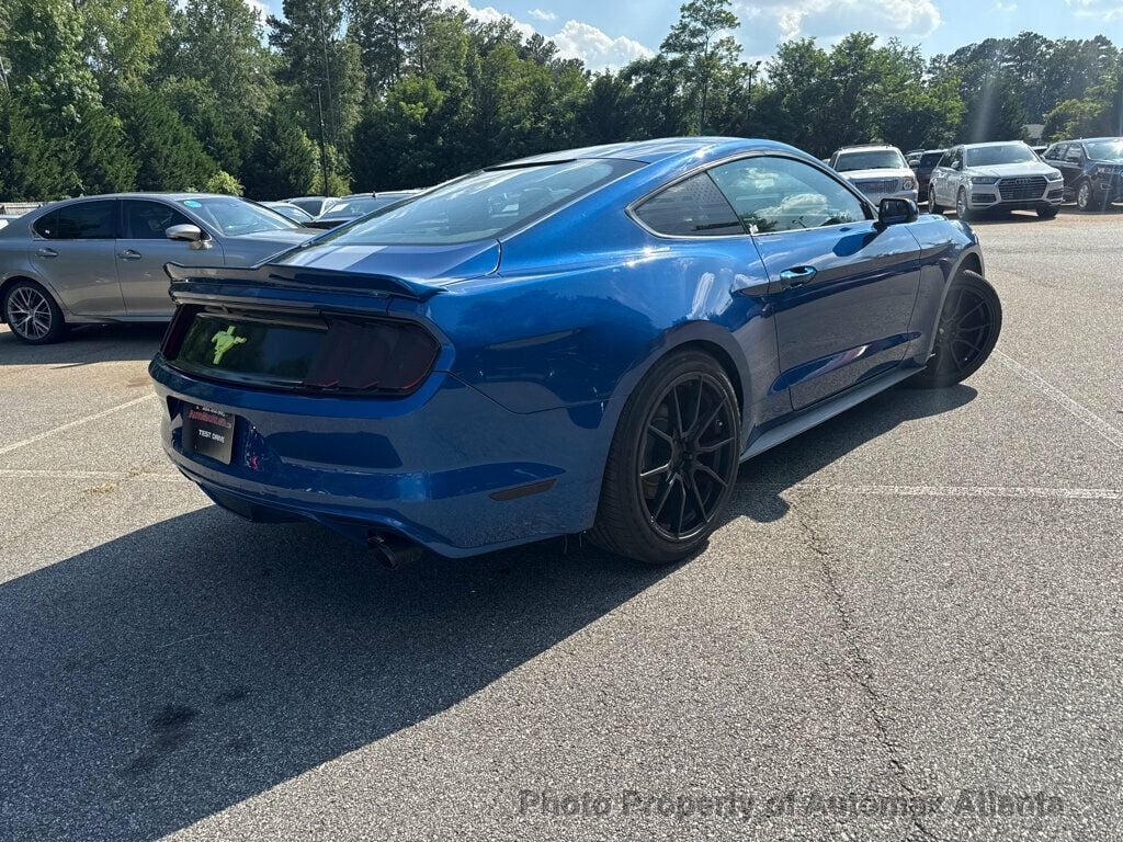 Vehicle image 4 of 36