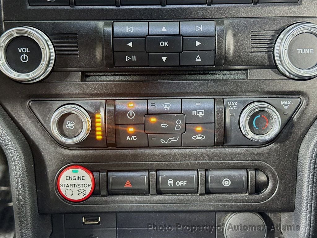 Vehicle image 35 of 36