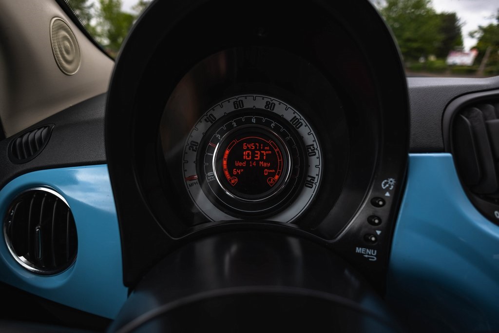 Vehicle image 15 of 28