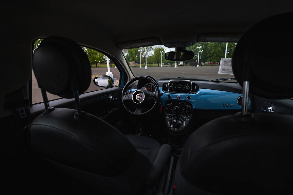 Vehicle image 20 of 28