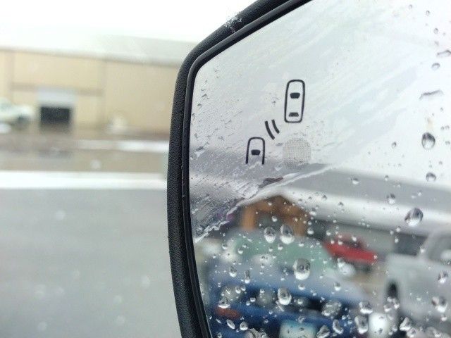 Vehicle image 40 of 41