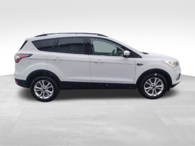 Vehicle image 7 of 41