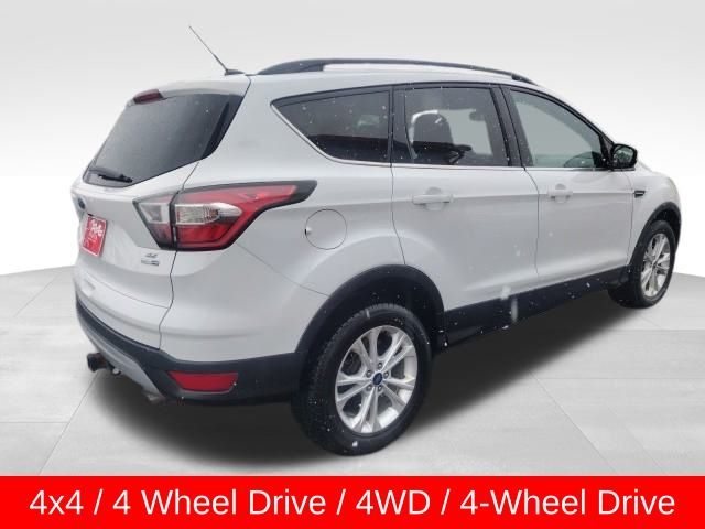 Vehicle image 3 of 41
