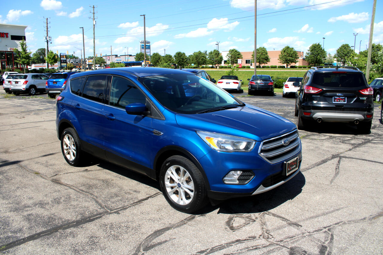 Vehicle image 4 of 31