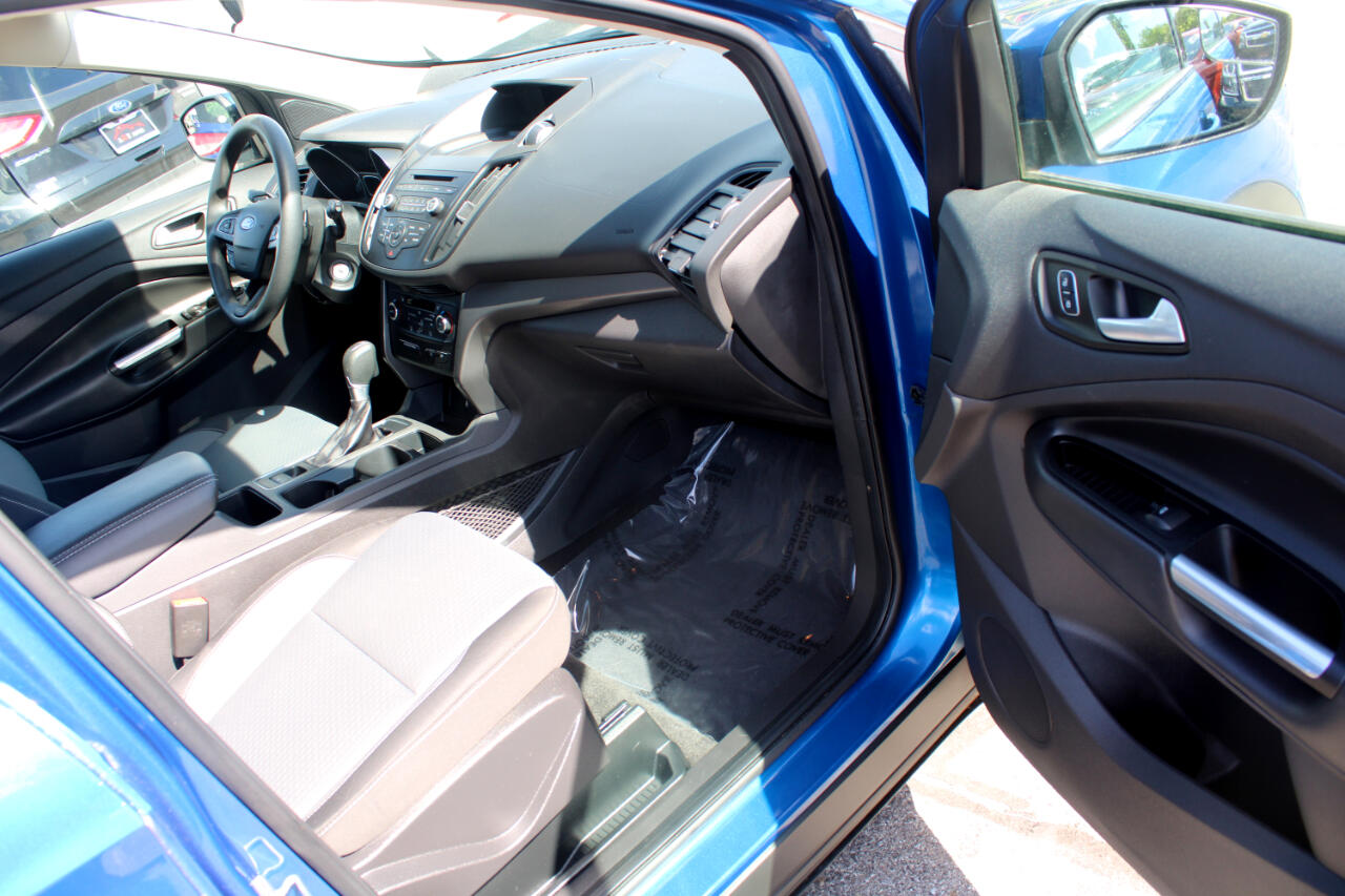 Vehicle image 9 of 31