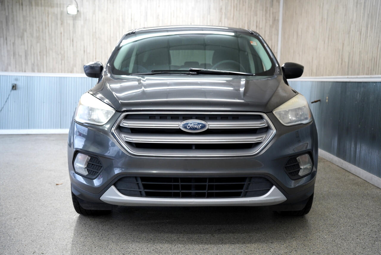 Vehicle image 9 of 40