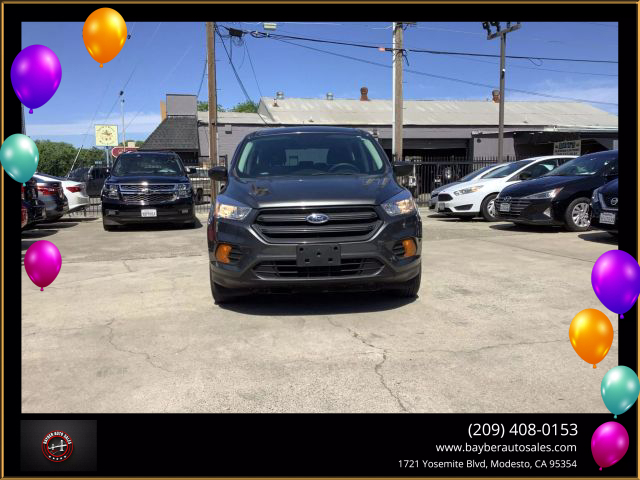 Vehicle image 10 of 49