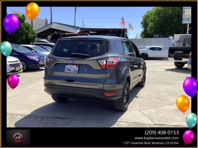 Vehicle image 5 of 49