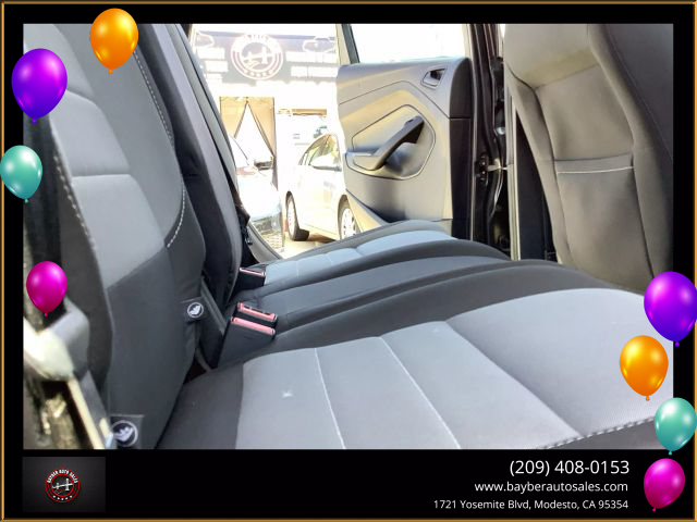 Vehicle image 38 of 49