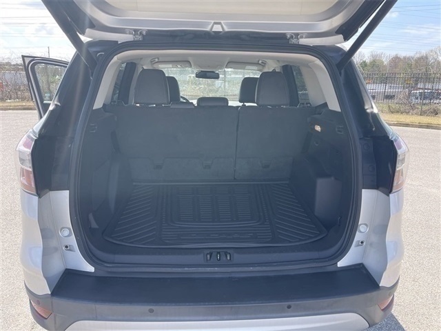 Vehicle image 12 of 12