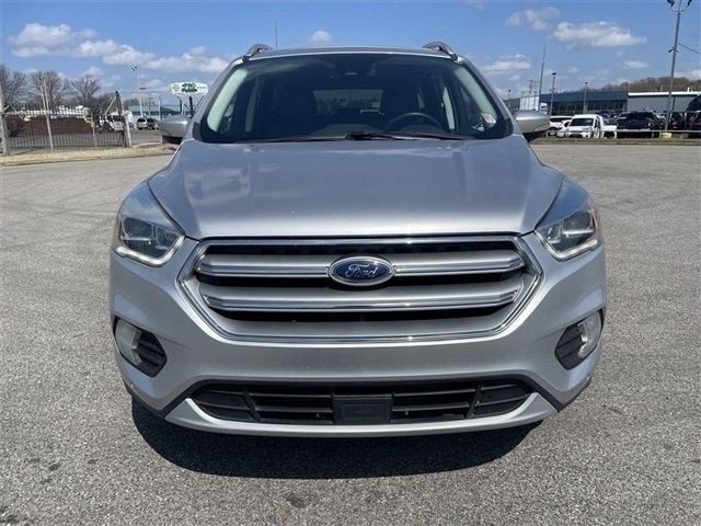Vehicle image 4 of 12