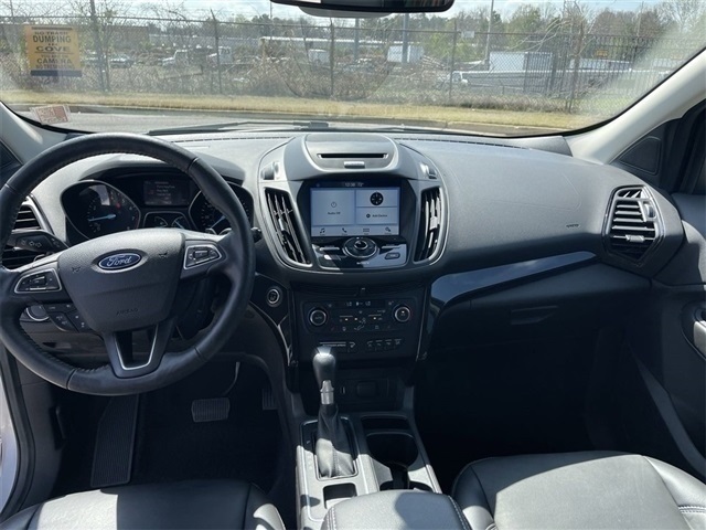 Vehicle image 11 of 12