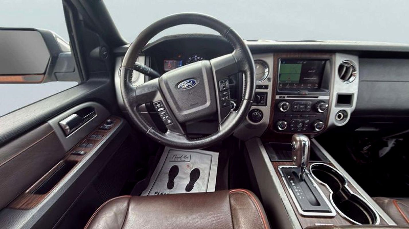 2017 Ford Expedition King Ranch Image 14 of 20