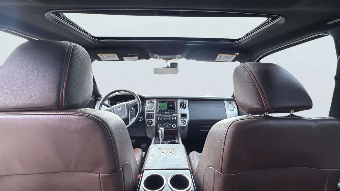 2017 Ford Expedition King Ranch Image 15 of 20