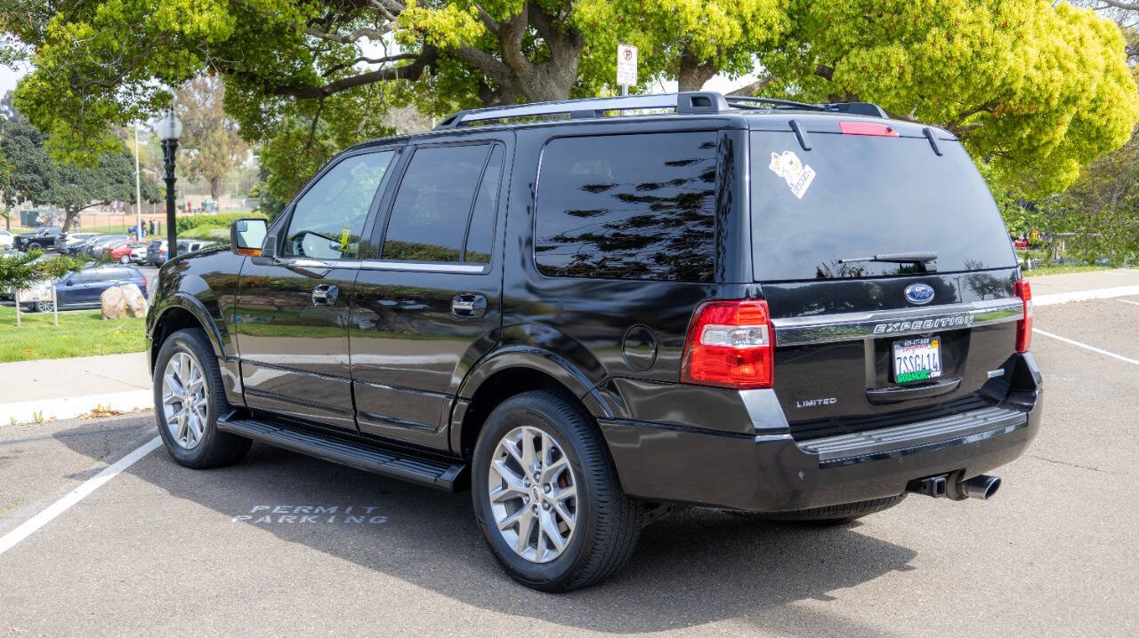 Vehicle image 9 of 31