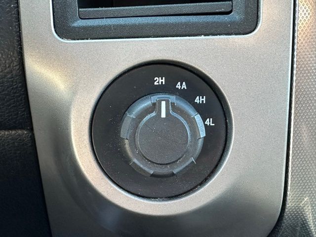 2017 Ford Expedition XLT Image 26 of 35