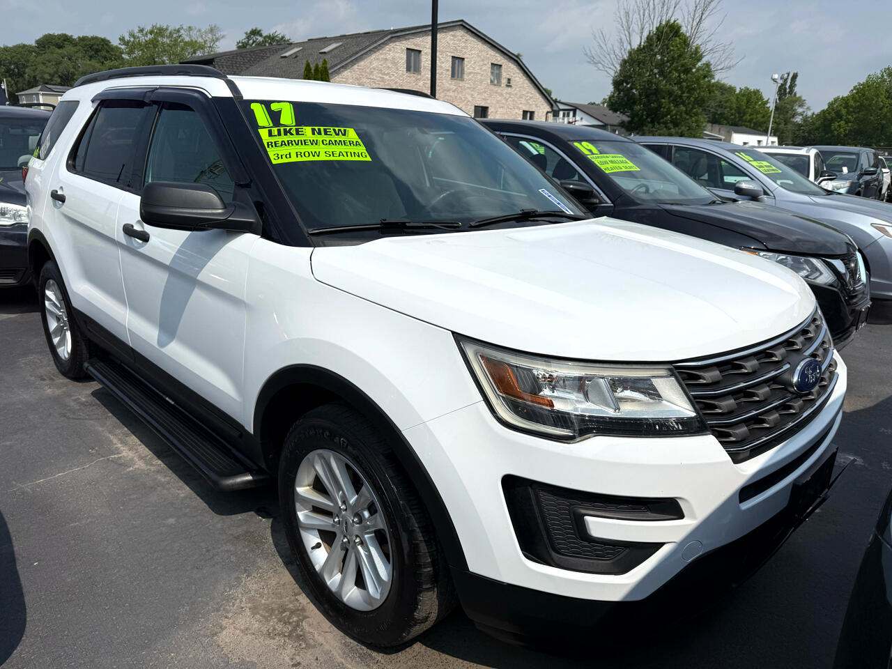 Vehicle image 1 of 6